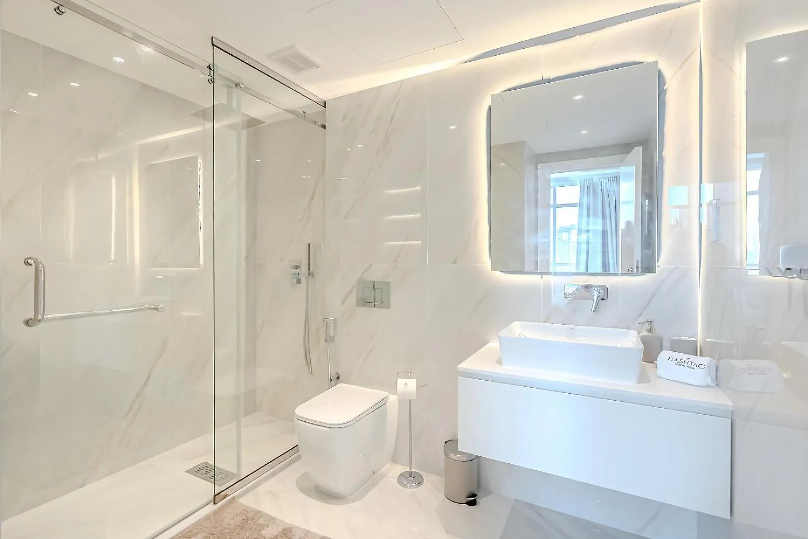 Breathtaking1 Bdr Apartment In Dubai Marina I Bonair I Park Islands 0*,  United Arab Emirates
